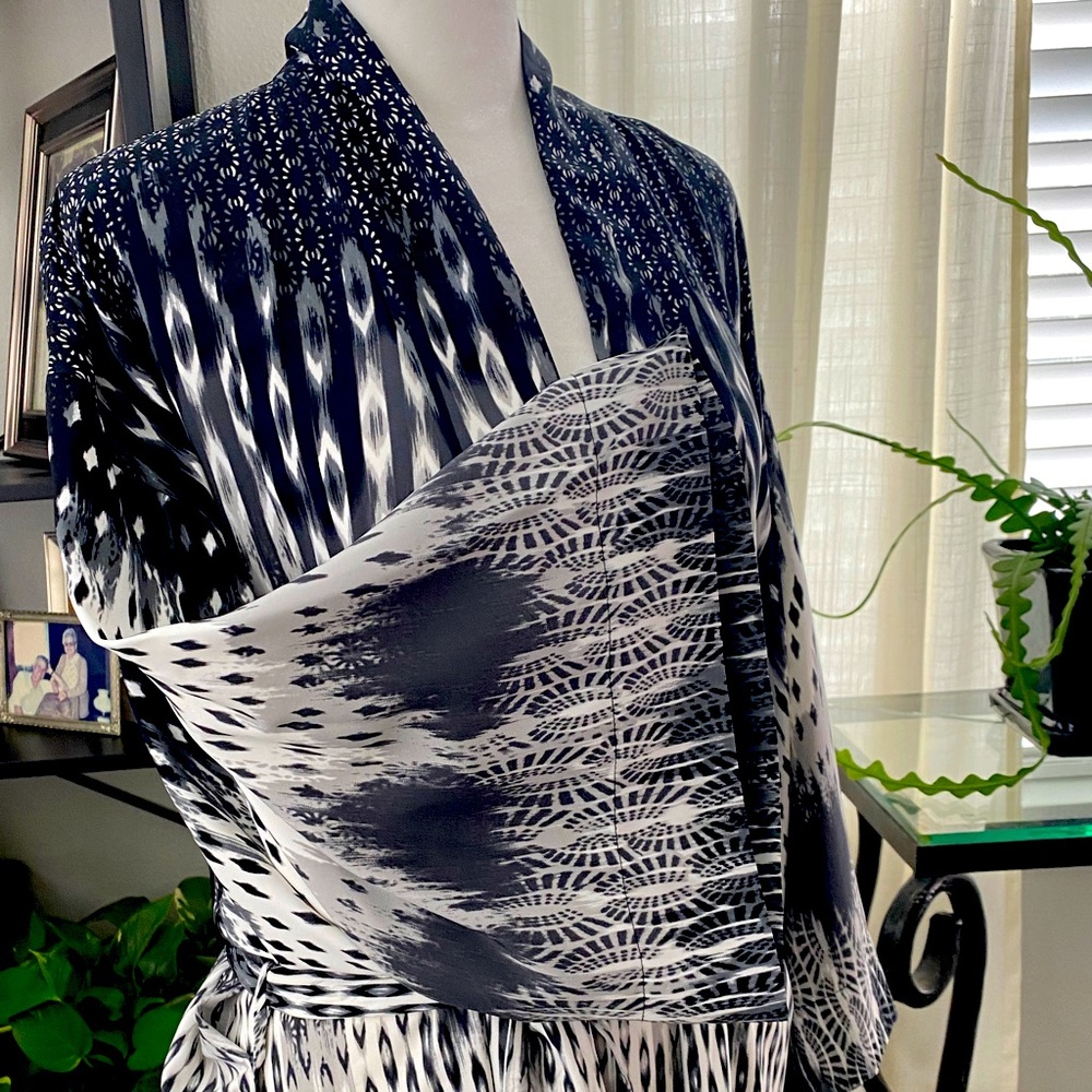 Natori Kimono Wrap Short Robe